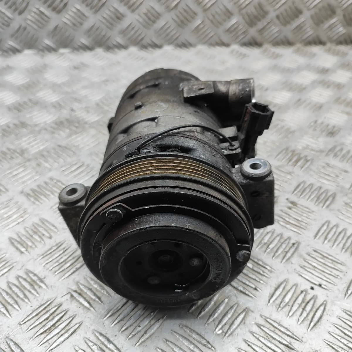 NISSAN NP300 NAVARA Pick-up D23 Air Condition A/C Pump 92600-4JA1A 2.3D 140kW