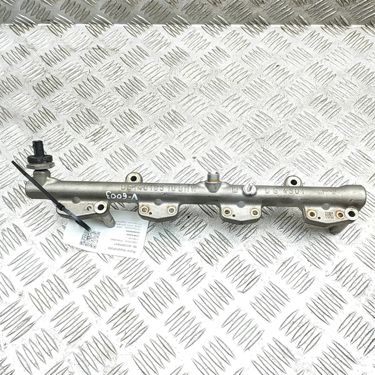 BMW X1 F48 Fuel Rail 8665633 2.0 Petrol 141kW 2019 33805847