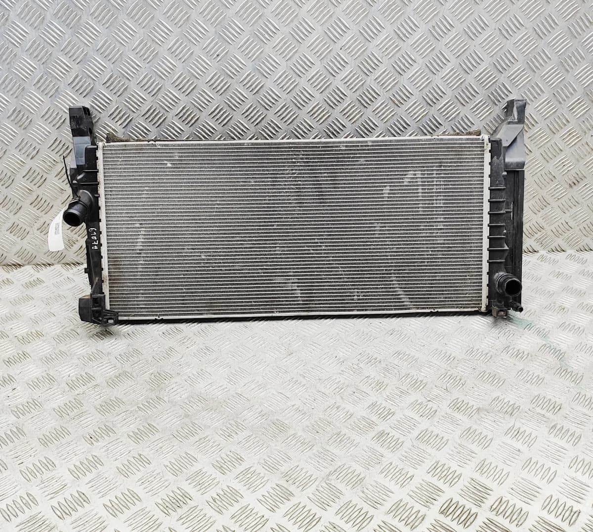 BMW X1 F48 Cooling Radiator 7617637 2.0 Diesel 170kW 2016 35136936