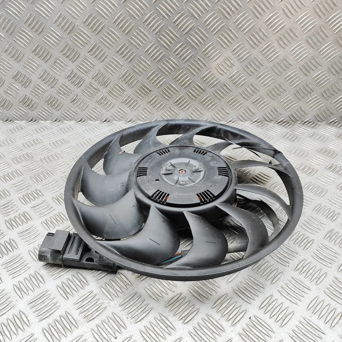 AUDI A5 8T MK1 Engine Cooling Fan 8K0959455H 4.2 Petrol 331kw 2011 35232338