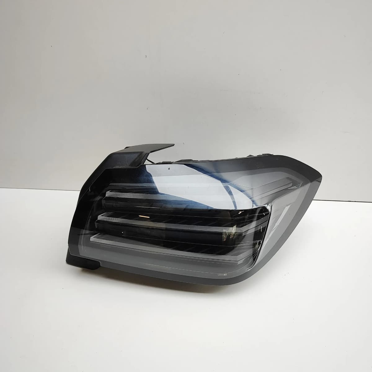 PEUGEOT 208 Mk2 Rear Right Tail Light RHD 9851064480 36139281 2025