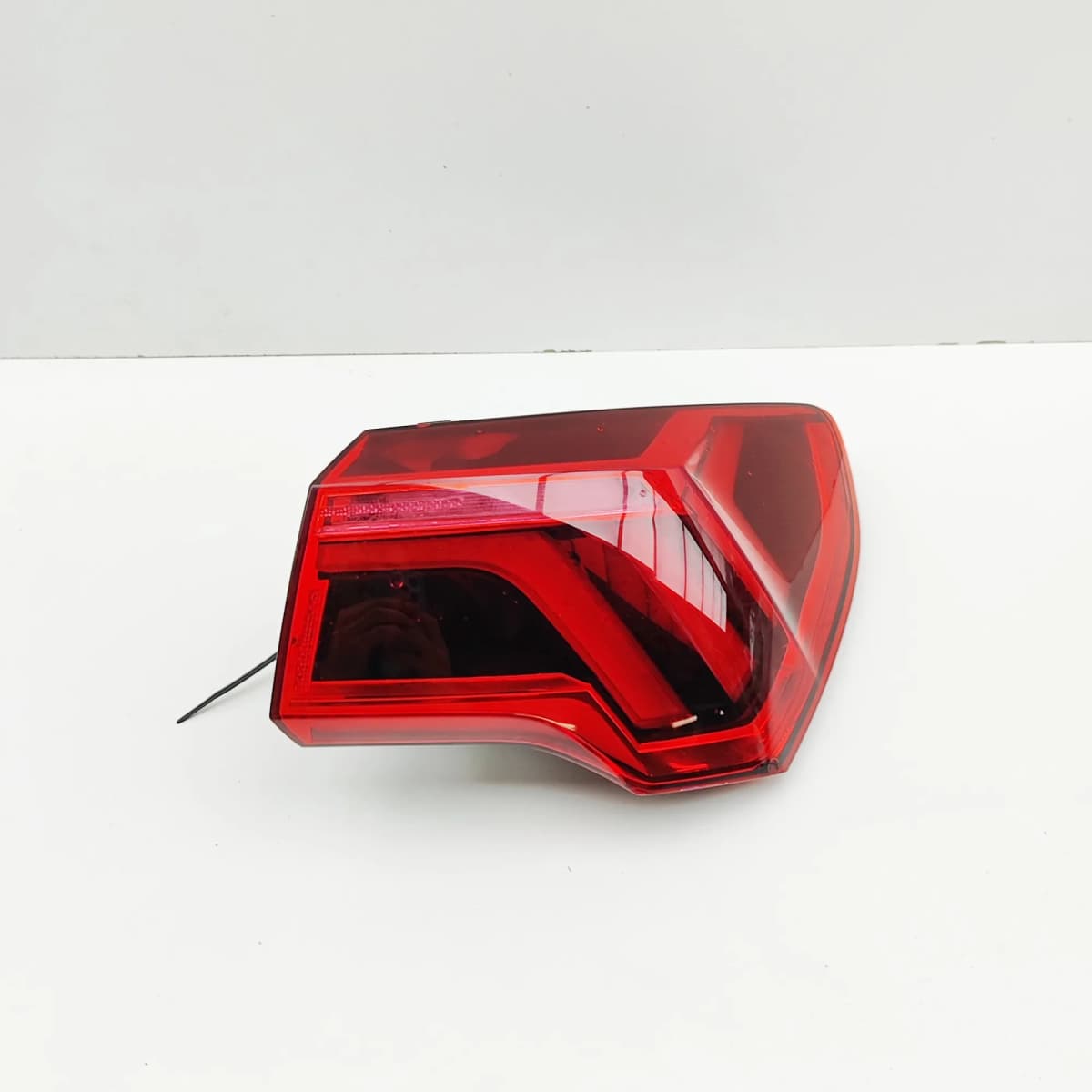 AUDI Q3 F3 MK2 Rear Right Tail Light 83A945092 RHD 2020 36619066