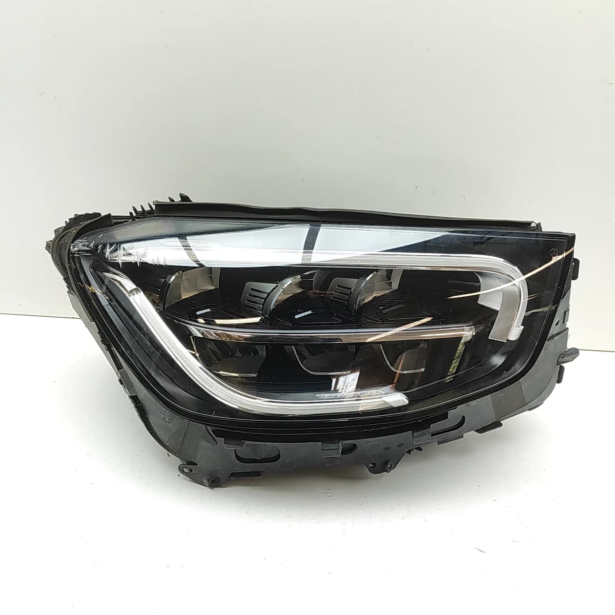 MERCEDES-BENZ GLC X253 Front Right Headlight A2539066603 RHD 2022 35449512