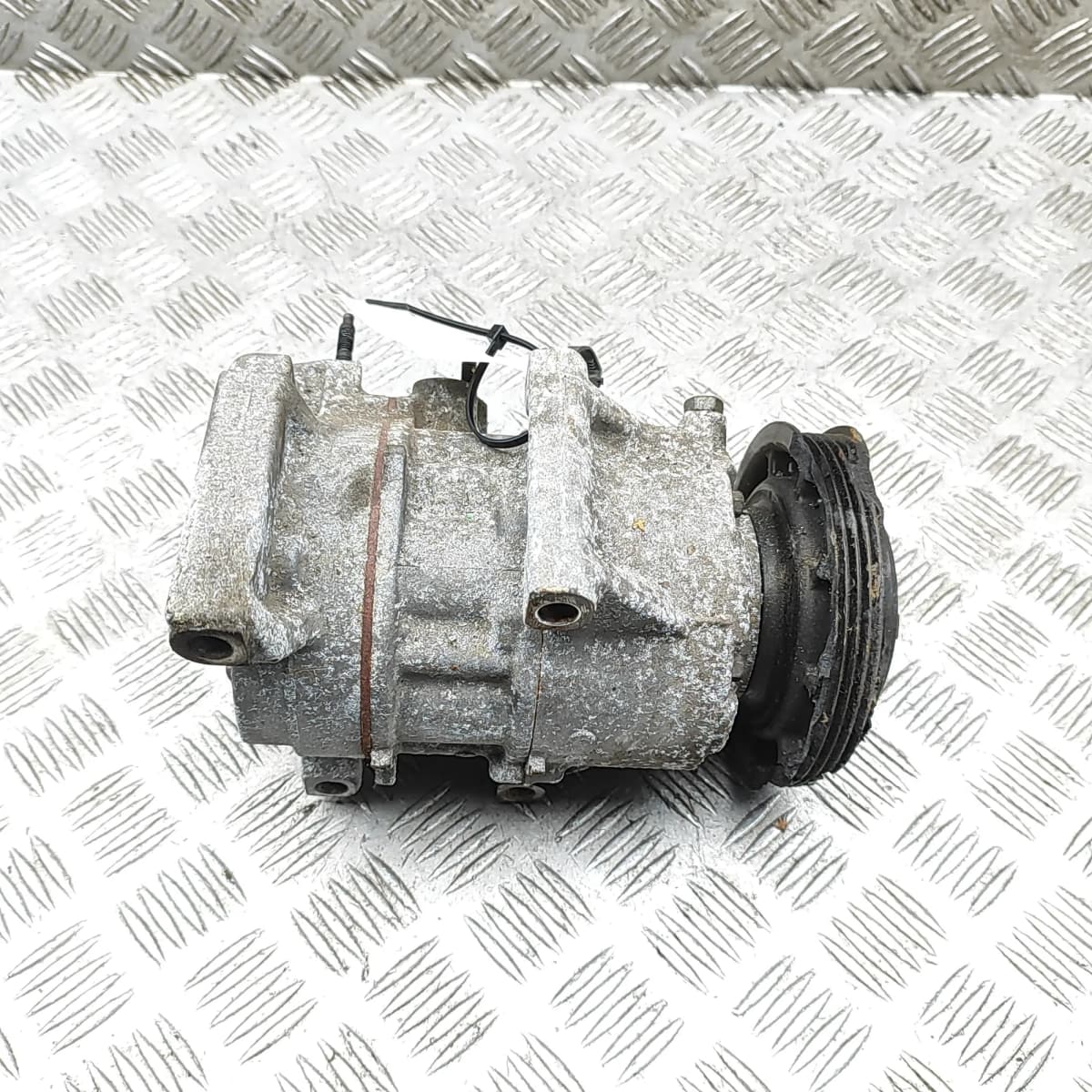 KIA OPTIMA Sportswagon Air Condition A/C Pump 97701-D4300 1.7 Diesel 34375636
