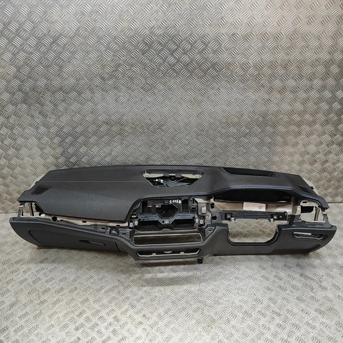 BMW 4 Gran Coupe G26 Dashboard 9476422 3.0 Petrol / electricity 275kw 35032799