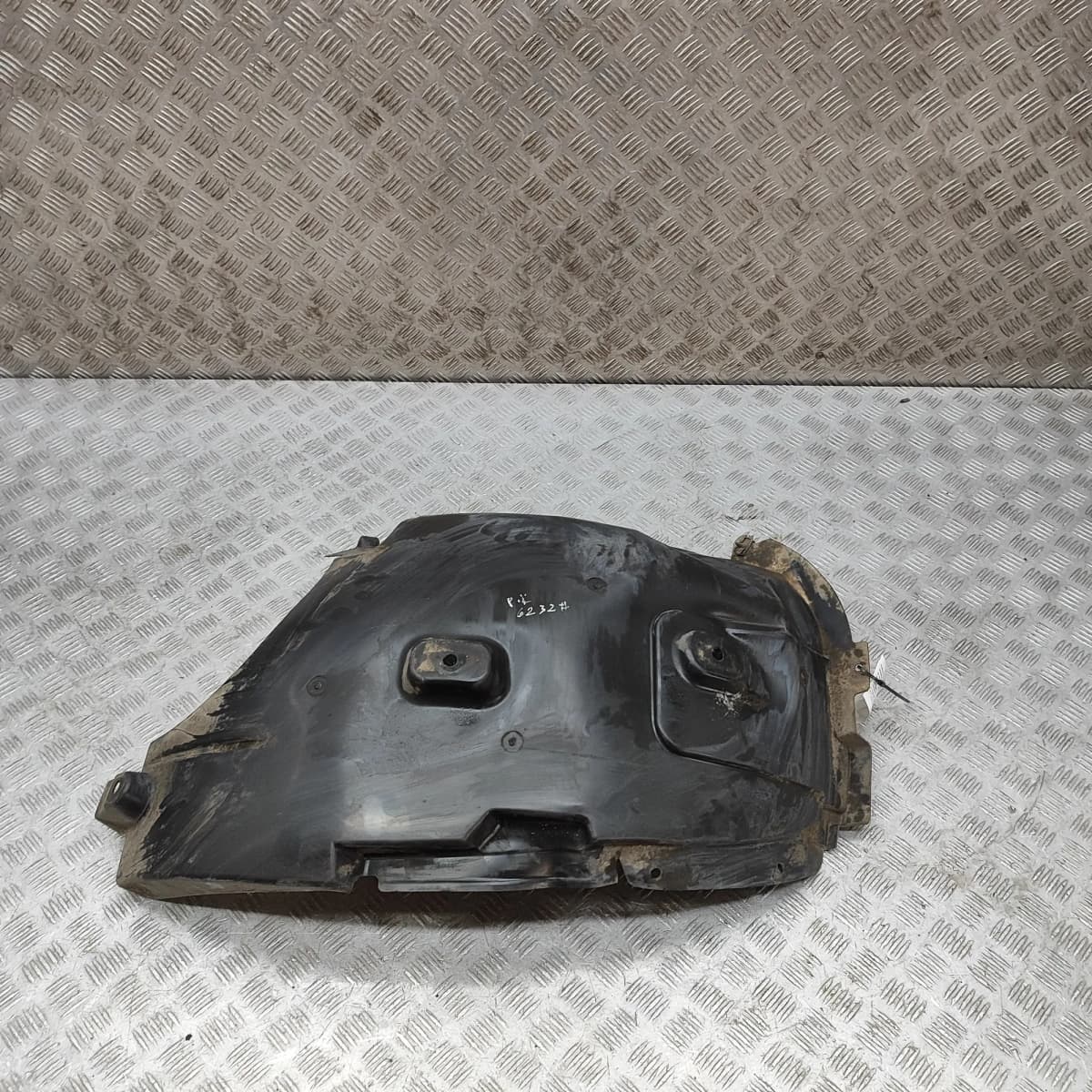 MERCEDES-BENZ SPRINTER 907 Front Left Wheel House Liner Rear Part A9076845505