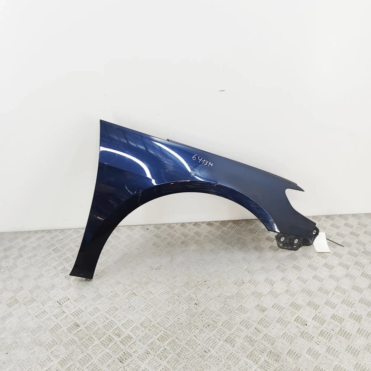 VW CC 358 Front Right Fender 3C8821022 2.0 Diesel 130kw 2014 36753792