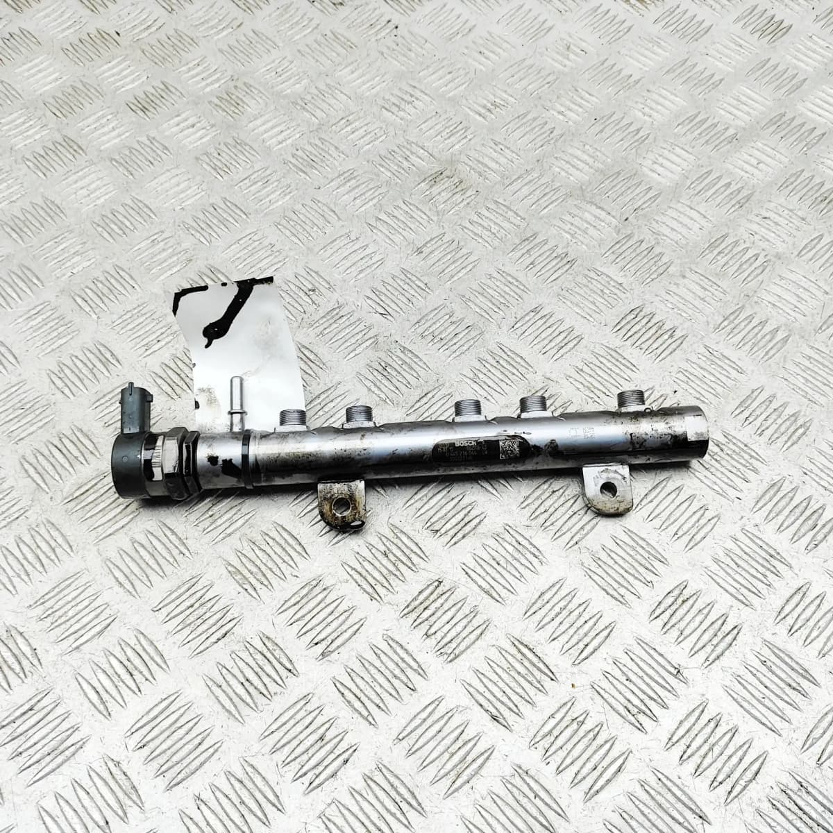 JEEP GRAND CHEROKEE MK4 WK Fuel Rail 35022119G 3.0 Diesel 184kw 36781786
