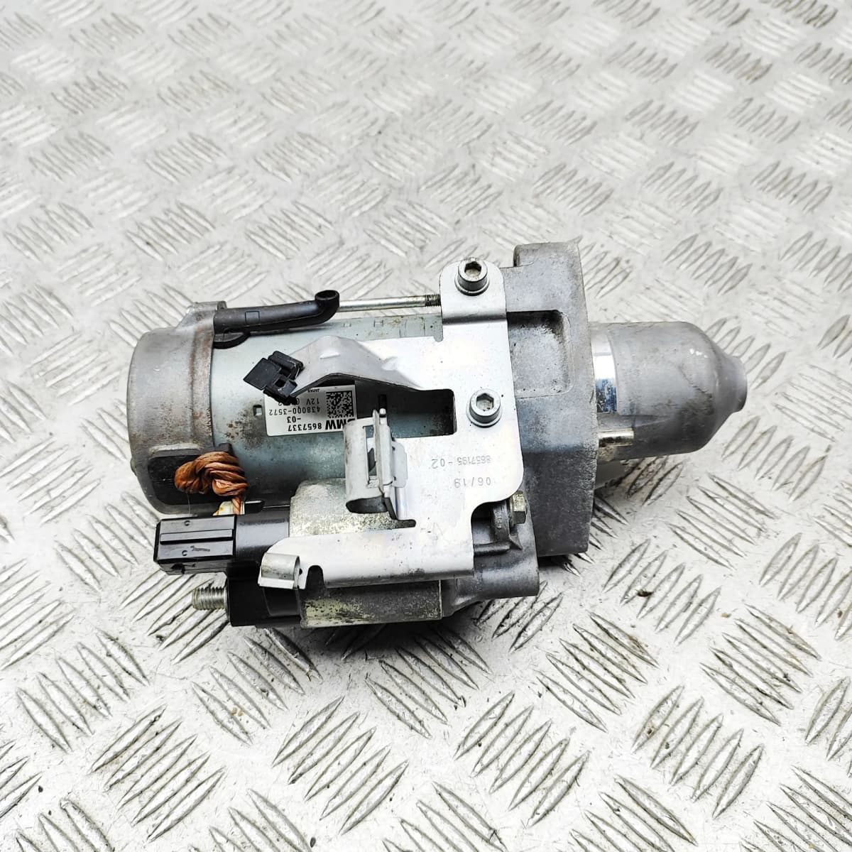 BMW X6 G06 Starter Motor 8657337 4.4 Petrol 441kW 2020 34354852