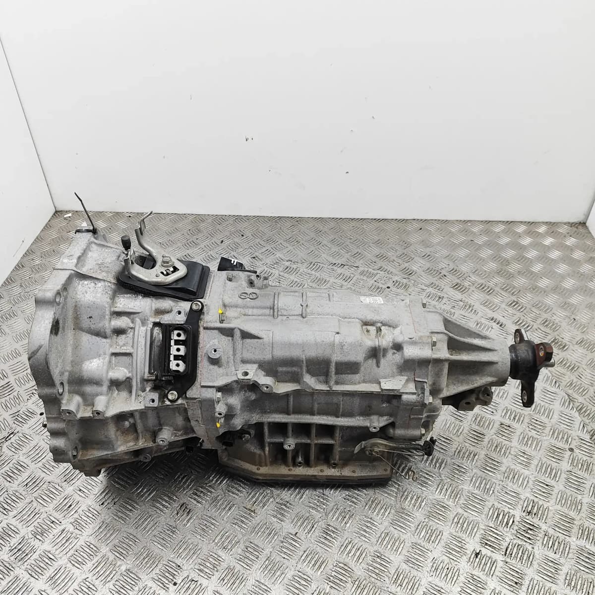 LEXUS IS MK3 XE30 Automatic Gearbox 30920-30030 2.5 Hybrid 133kw 2015 35973239
