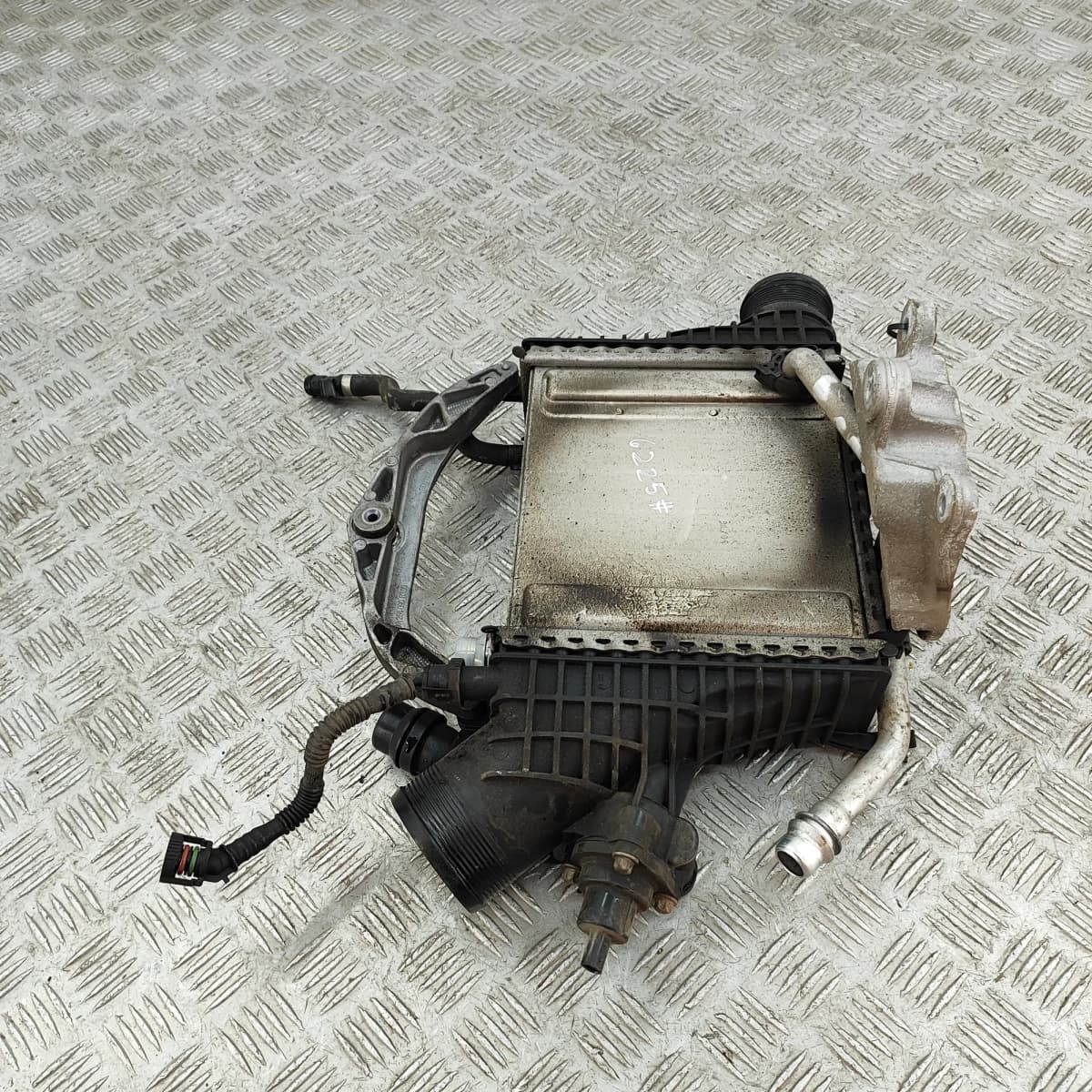 MERCEDES-BENZ C Coupe C205 Intercooler Radiator A2640905300 35518464