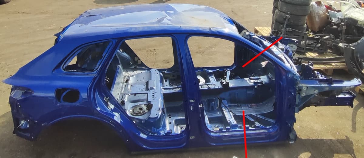 AUDI Q5 GU MK3 Seitenverkleidung vorne rechts 2.0 Hybrid 150 kW 2025 34786495