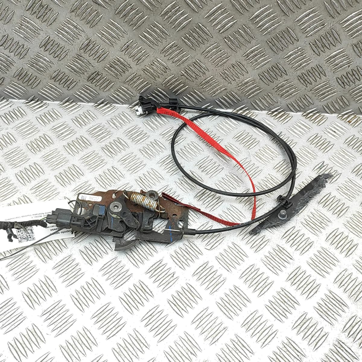 TESLA MODEL X Bonnet Lock 1033011-00-G 2021 34802954