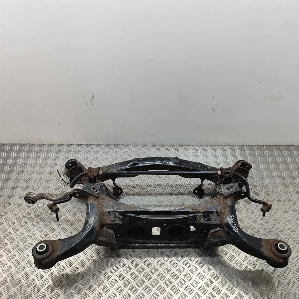 LEXUS GS L10 Rear Subframe 48805-30070 2.5 Petrol / electricity 133kw 36380098