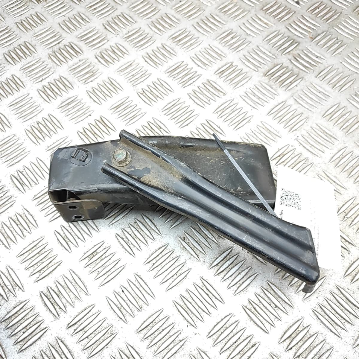 MITSUBISHI L200 TRITON KJ MK5 Front Right Bumper Bracket 6400G178 2018 36753772