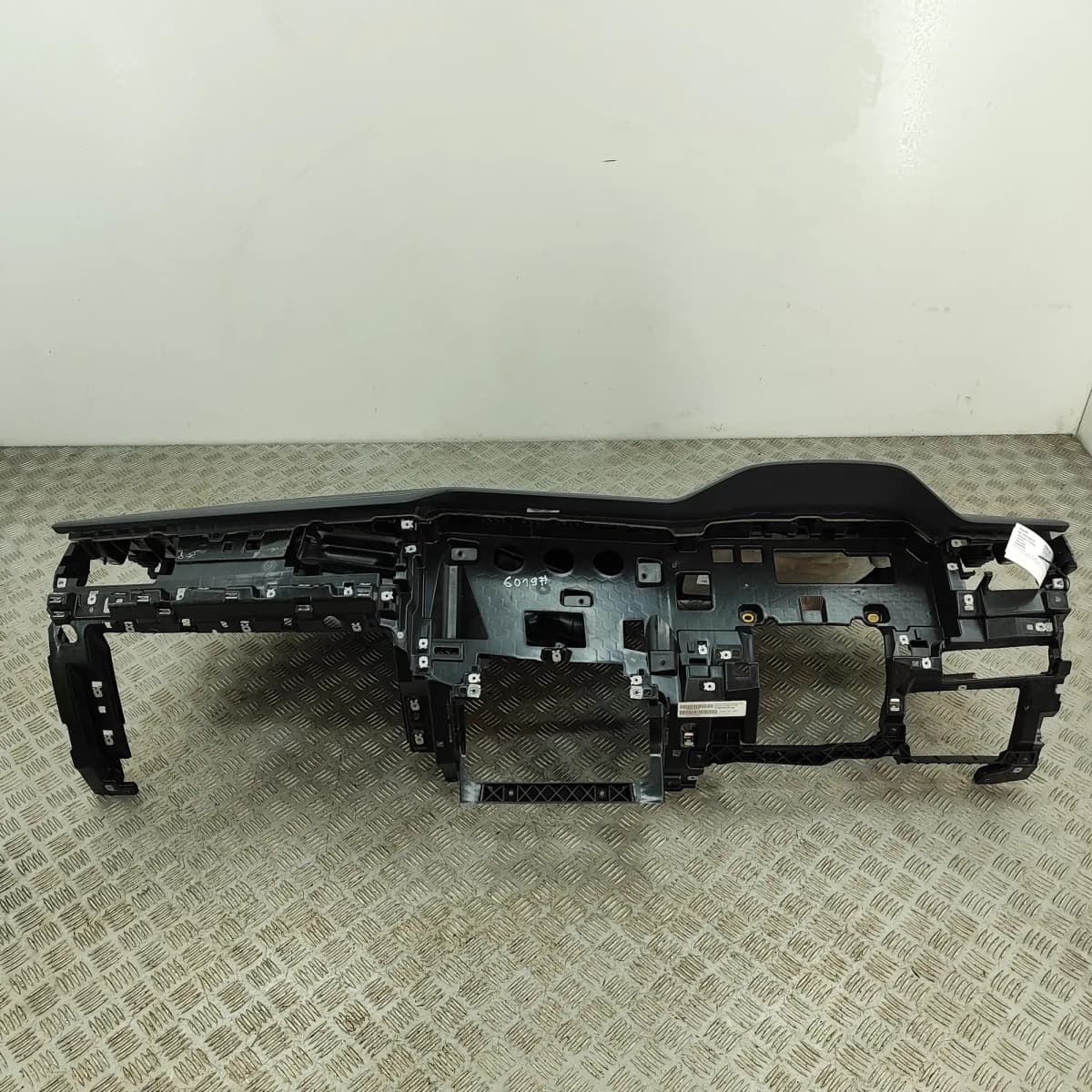 VOLKSWAGEN TOUAREG CR MK3 Dashboard 762858296 RHD 2020 34158170