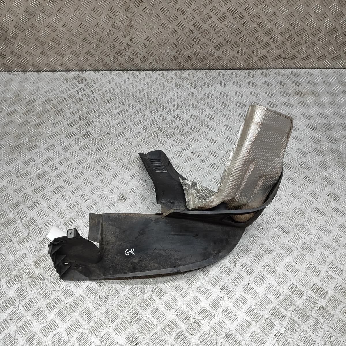 PORSCHE BOXSTER 987 Rear Left Arch Liner Rear Part 98750583100 2006 36008890