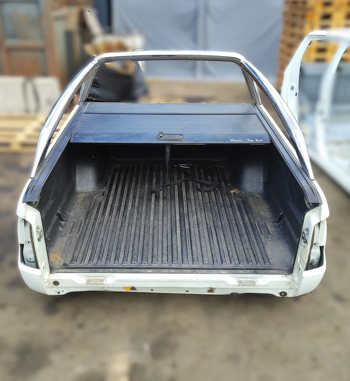 MITSUBISHI L 200 / TRITON Rear Vehicle Body Bed 2.4 Diesel 133kw 36238450
