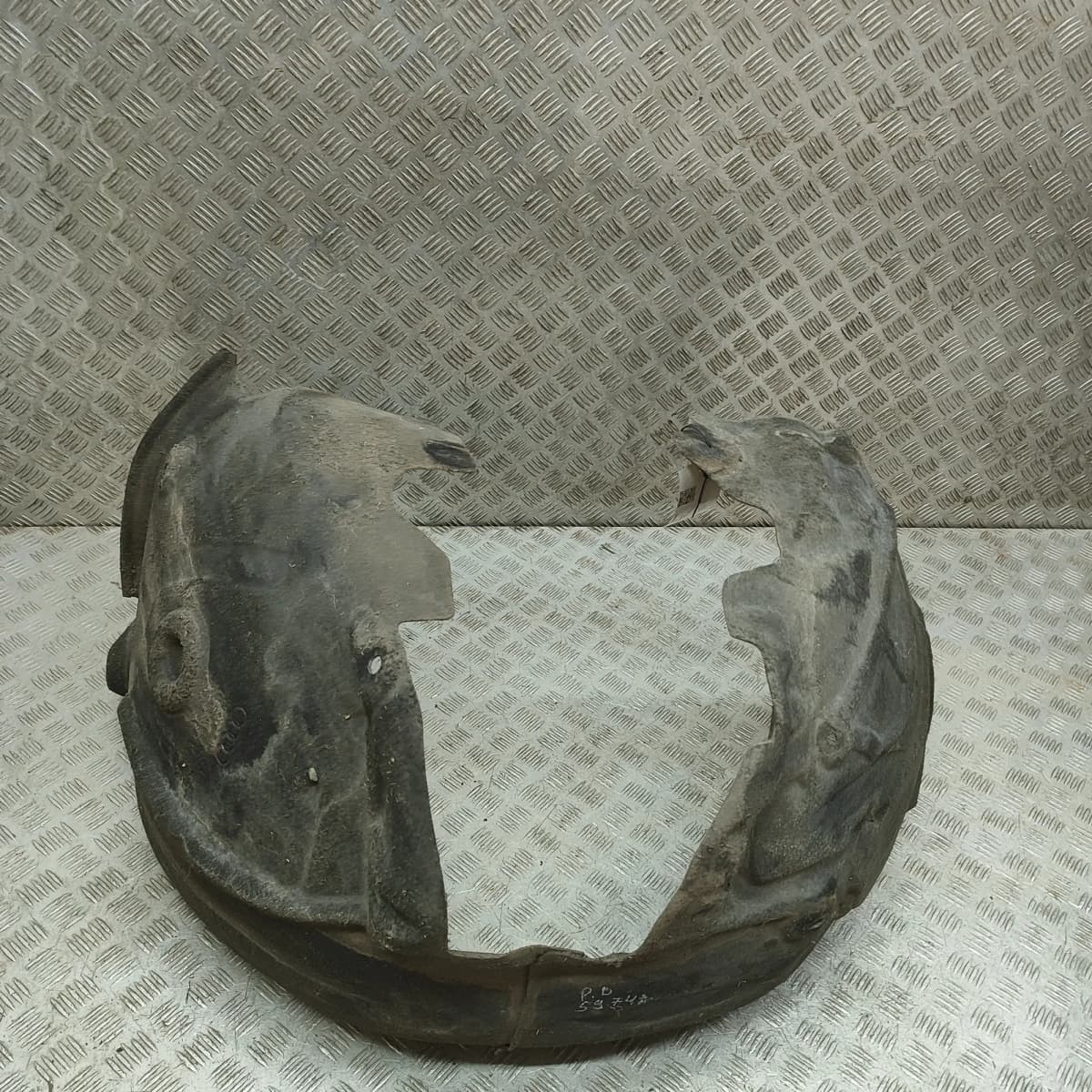 AUDI A6 4G2, C7, 4GC Front Right Arch Liner 4G0821134F 1.8 Petrol 140kw 34060940
