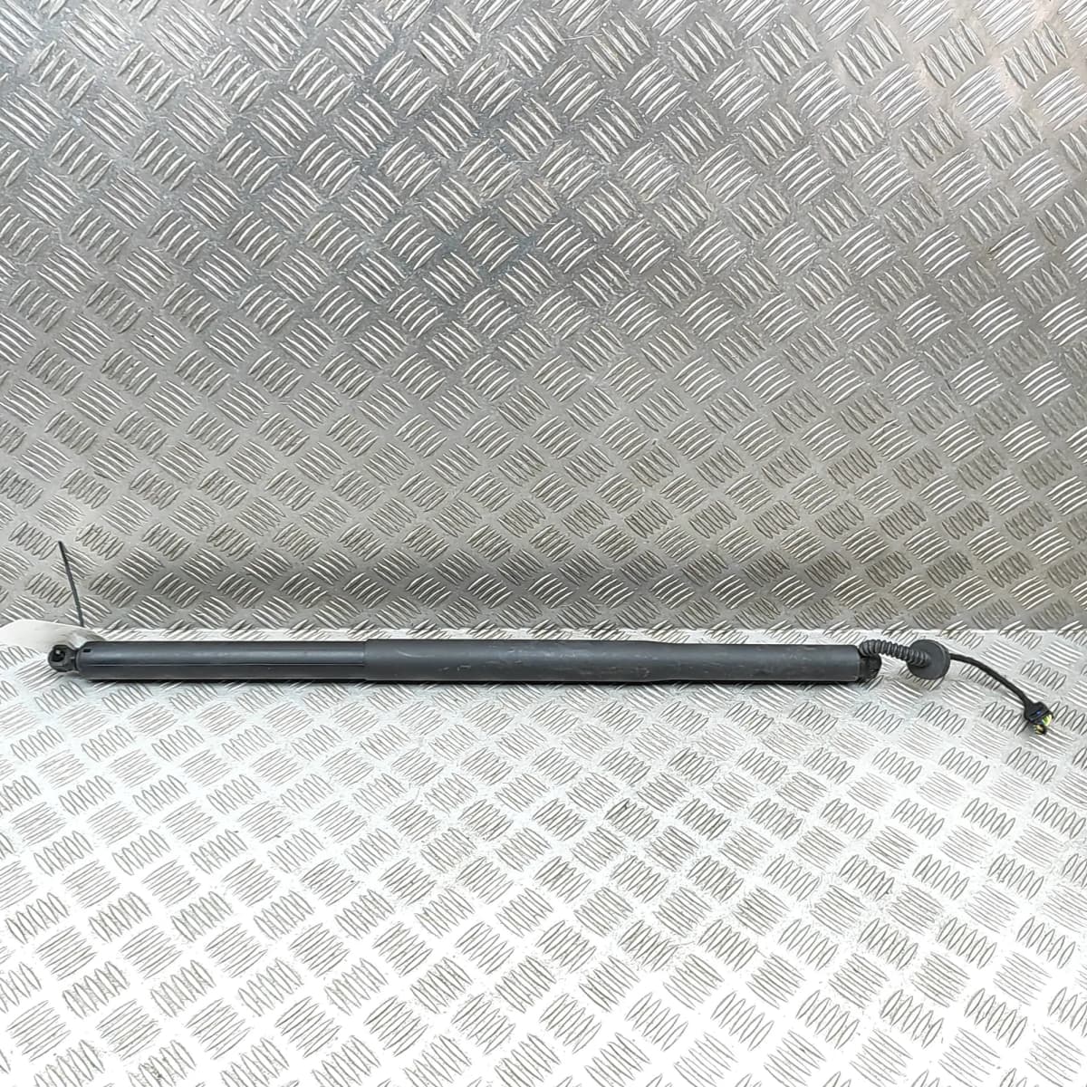 BMW X6 G06 Right Side Tailgate Gas Strut 9482802 4.4 Petrol 441kW 2020 34373870